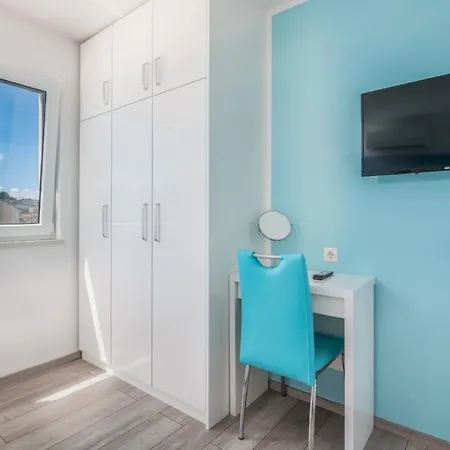Luxury Apartments Villa Lucica Malinska Exterior photo